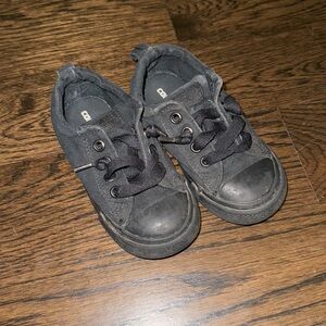 Converse shoe size 9